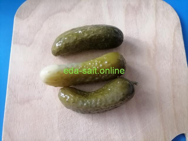 Маринованные огурцы для салата со свеклой