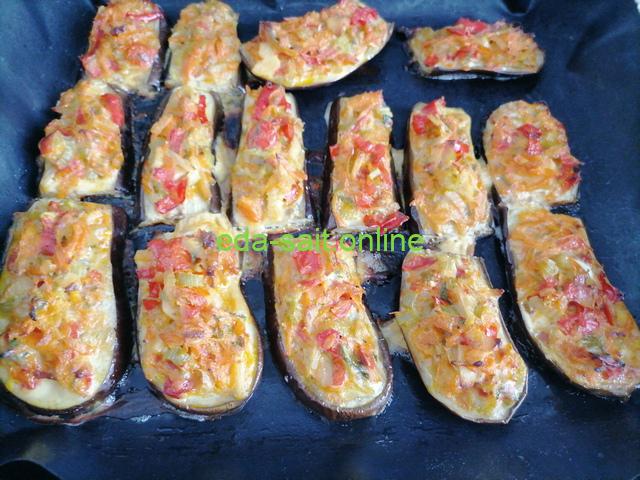 Баклажаны с овощами запеченные в духовке как приготовить