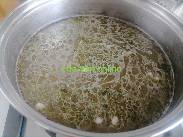 Заложить фасоль в куриный бул